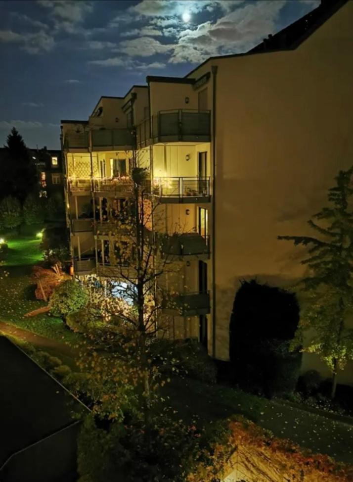 קלן "Greensun-Homes" Messe, Flughafen Und Zentrums Nah, Ruhig, Modern, Schnelles Wlan, Balkon Und Kueche, Freies Parken, 4 Schlafplaetze Moeglich מראה חיצוני תמונה